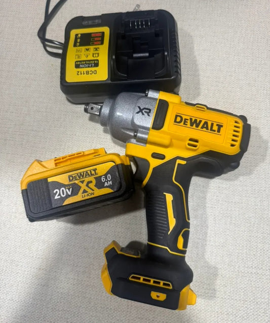 Dewalt Impact Wrench + Battery & Charger